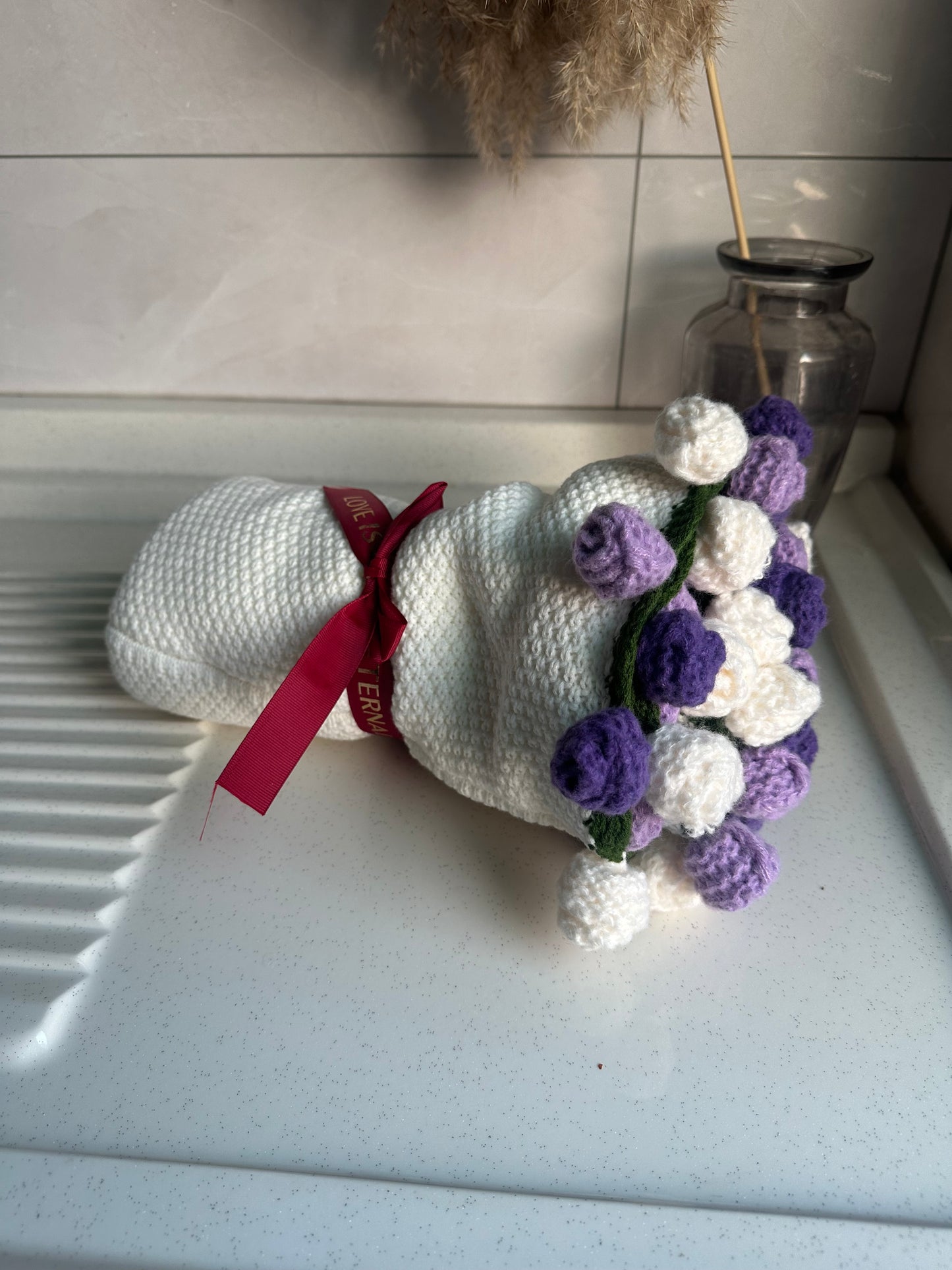 WrapTheLove Finished Flower Bouquet Blanket, Handmade Crochet Rose Bouquet Blanket, Soft Knitted Throw Blanket, Romantic Gift for Birthday, Wedding, Valentine's Day, Mother's Day, Christmas for mum, daughter, girls, and sisters, friends